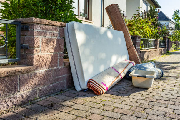 Best Estate Cleanout Services  in Lancaster, WI